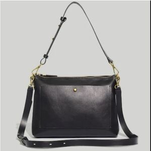 Madewell The Transport Shoulder Crossbody Bag in Black
